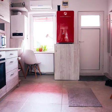 The Office Studio Home Kaloşvar